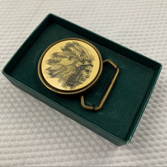 Vintage 1981 Barlow belt buckle - Picture 6 of 9